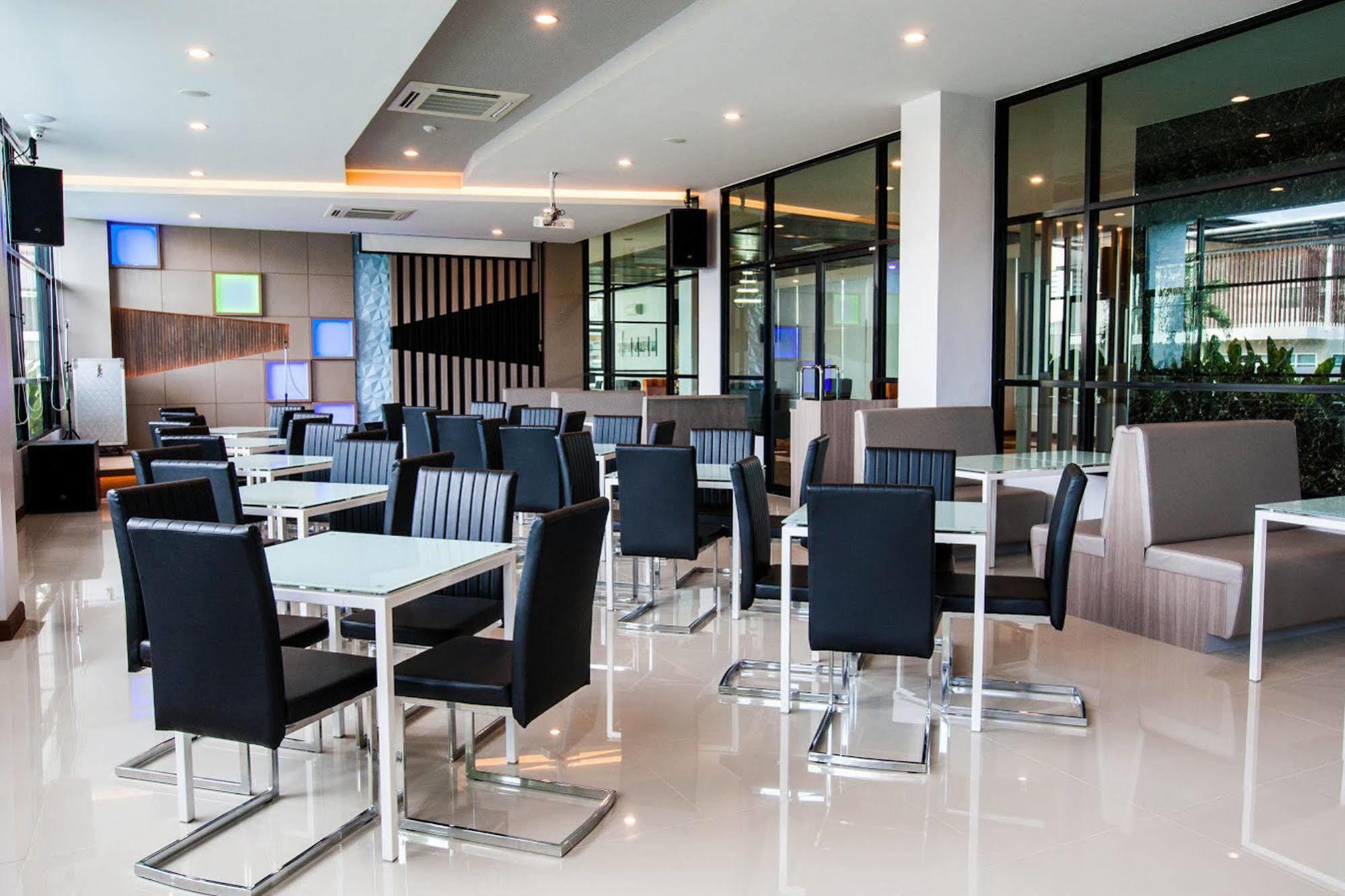 Hotel Ac Sportcenter Hat Yai Exterior foto